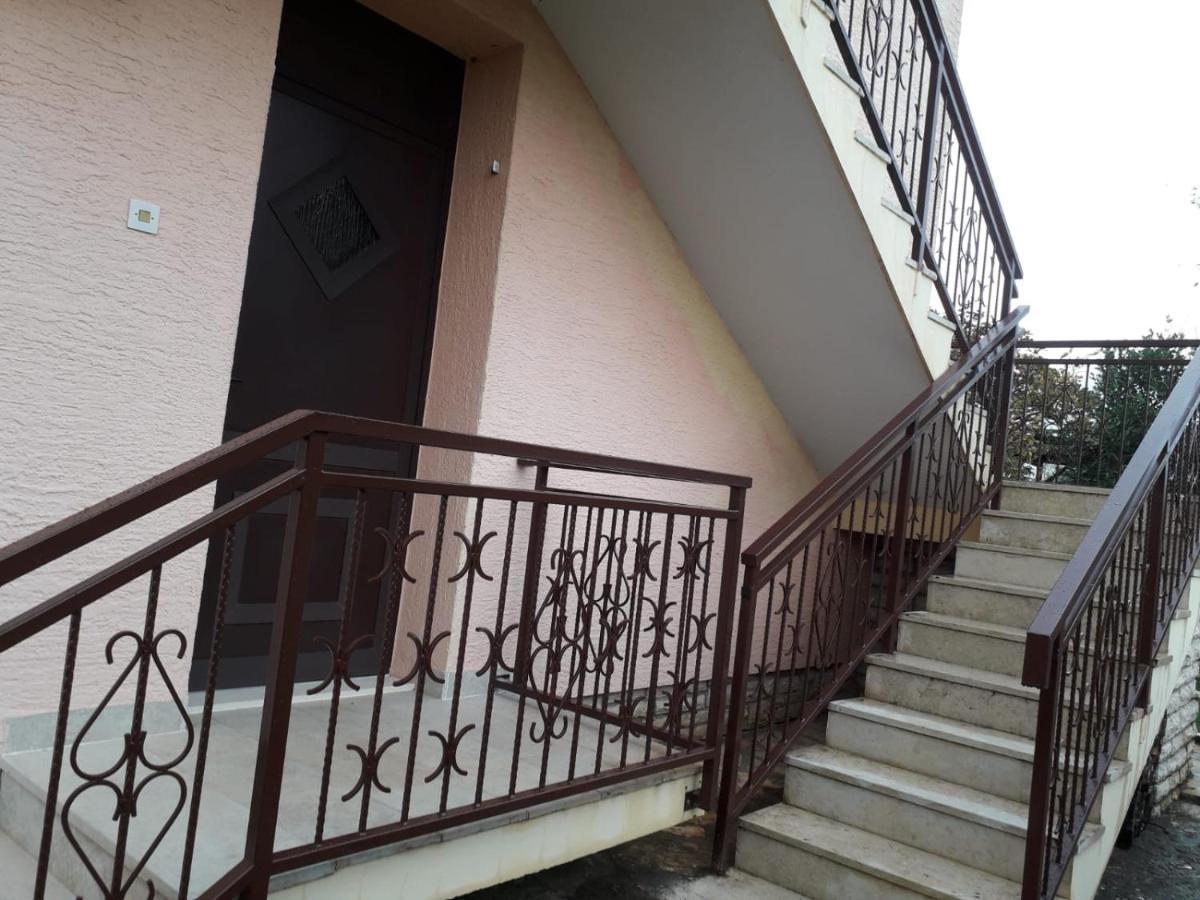 Apartments Santa Barbara Biograd Na Moru Εξωτερικό φωτογραφία