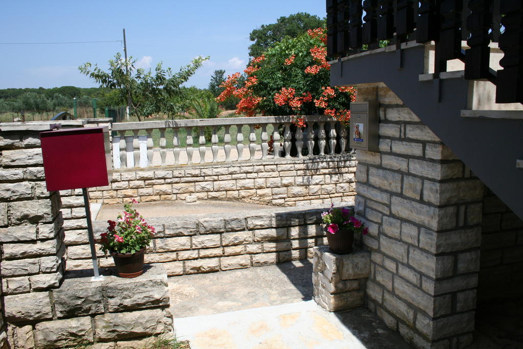 Apartments Santa Barbara Biograd Na Moru Εξωτερικό φωτογραφία
