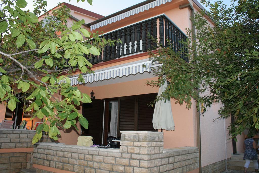 Apartments Santa Barbara Biograd Na Moru Εξωτερικό φωτογραφία