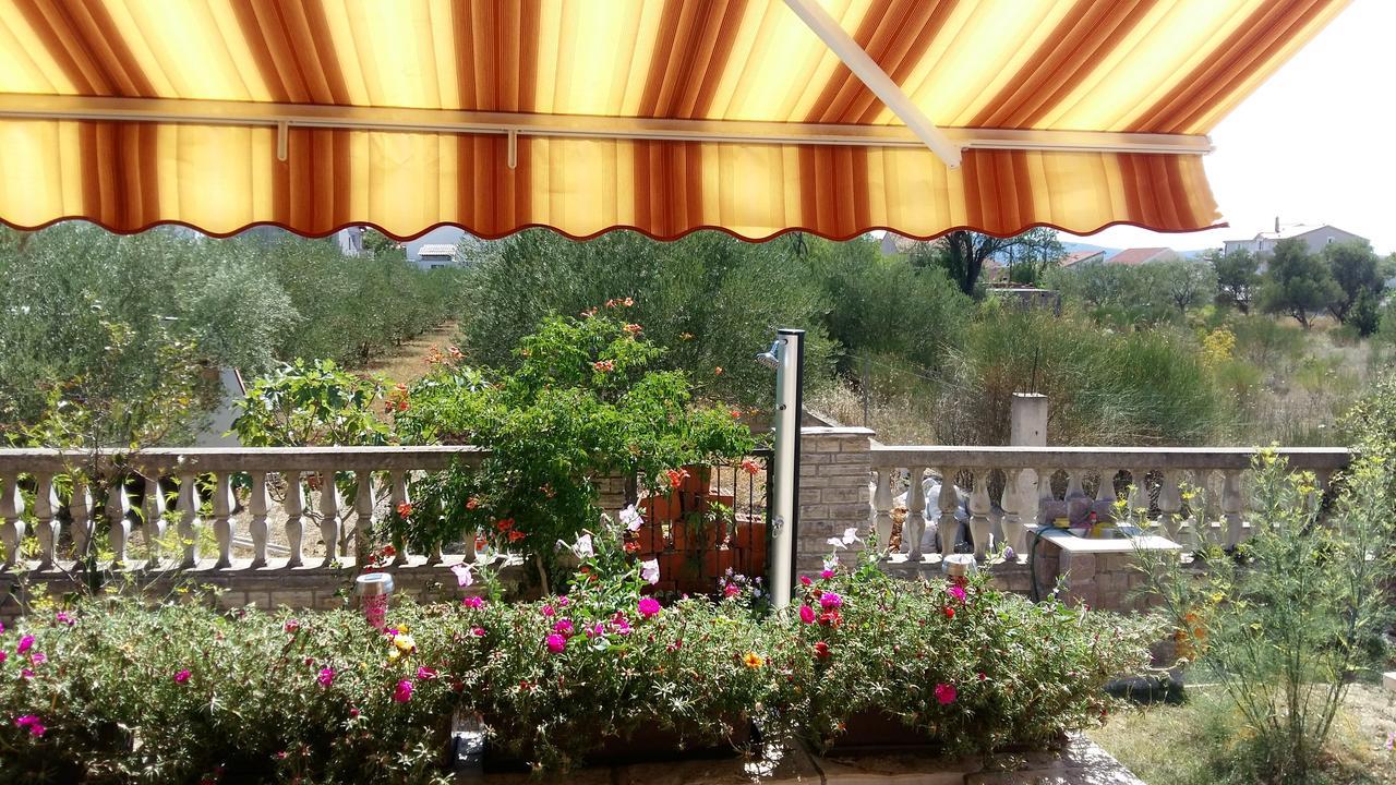 Apartments Santa Barbara Biograd Na Moru Εξωτερικό φωτογραφία