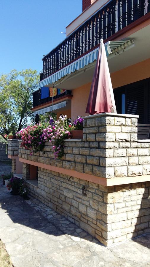 Apartments Santa Barbara Biograd Na Moru Εξωτερικό φωτογραφία
