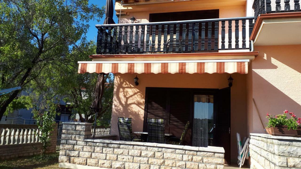 Apartments Santa Barbara Biograd Na Moru Εξωτερικό φωτογραφία