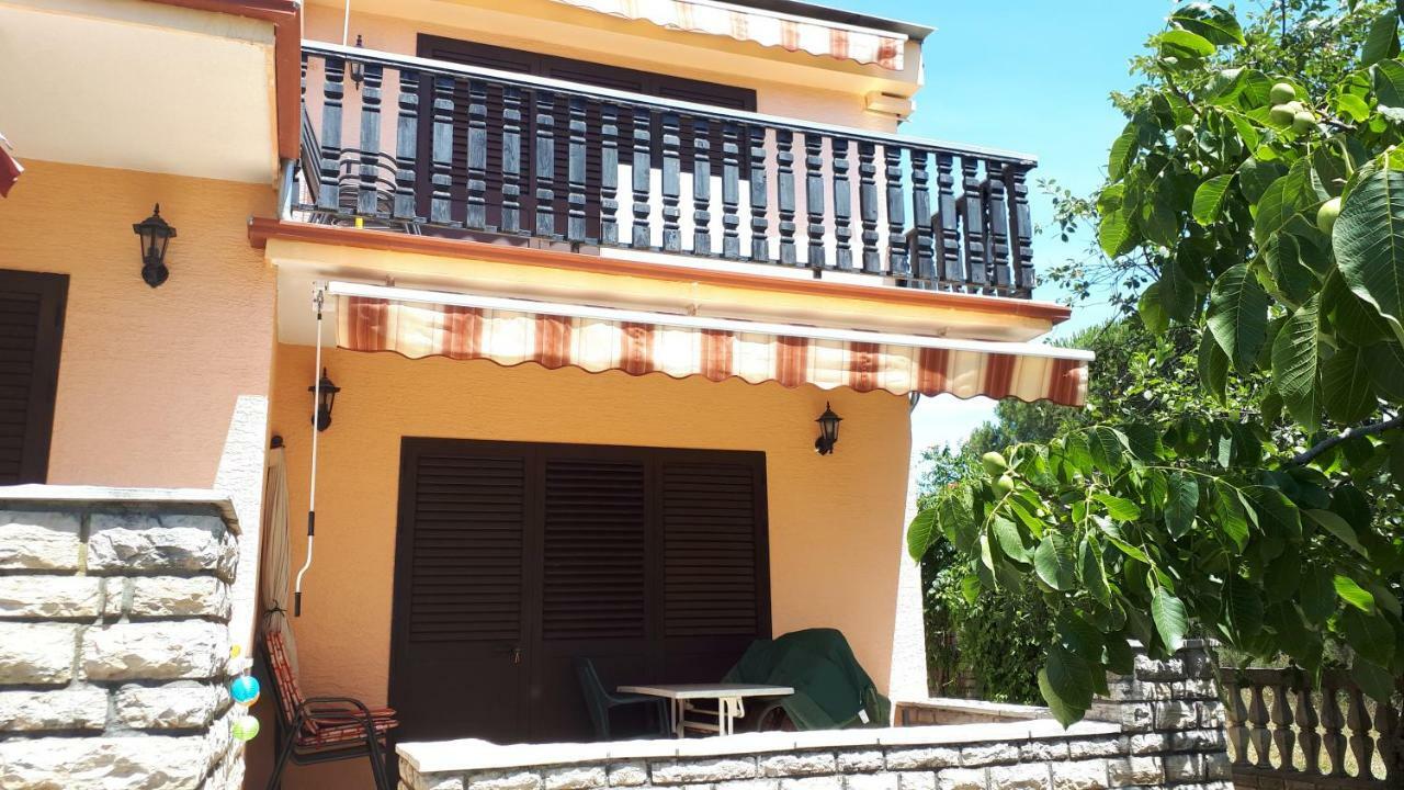 Apartments Santa Barbara Biograd Na Moru Εξωτερικό φωτογραφία